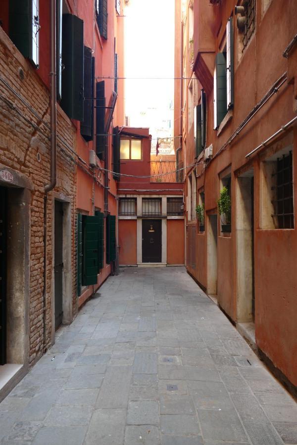 Ecco Suites Apartments Venezia Eksteriør bilde